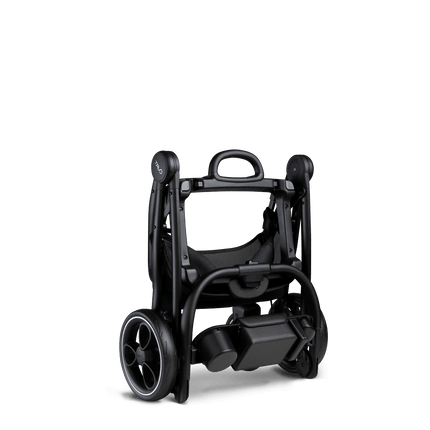 Tavo Pets Maeve iso+Roscoe Pet Travel Station