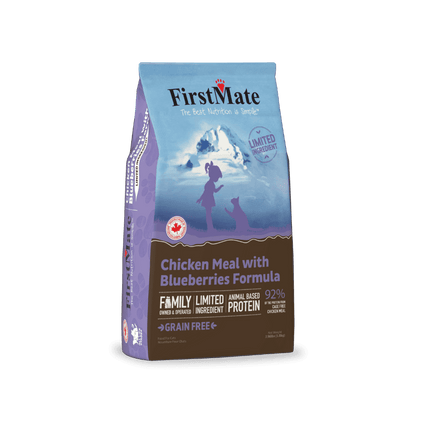 FirstMate - Limited Ingredient Chicken Meal with Blueberries Formula Dry Cat Food 3.96lbs