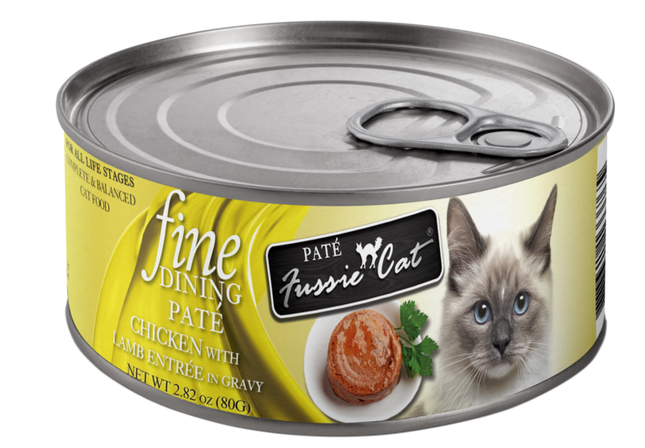 Fussie Cat Fine Dining Pate Chicken and Lamb Entree in Gravy
