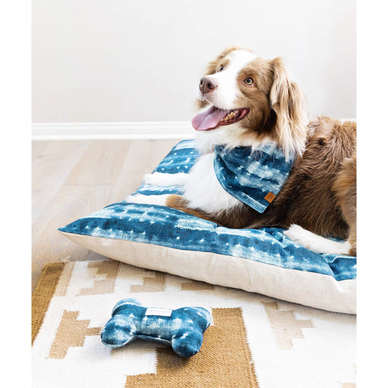 The Foggy Dog Bed - Indigo Mud Cloth Pattern
