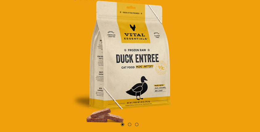 Vital Essentials Cat - Frozen Patties Duck Recipe 28oz