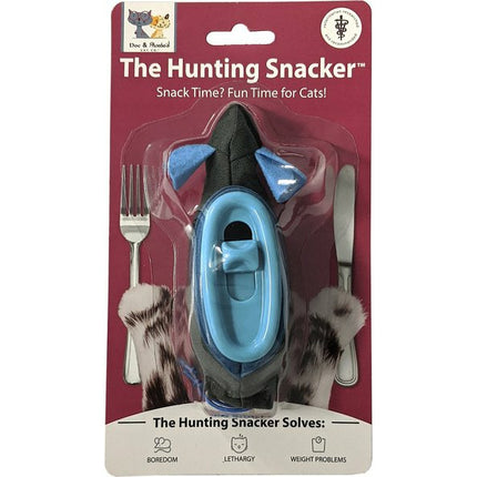 Doc & Phoebe Hunting Snacker
