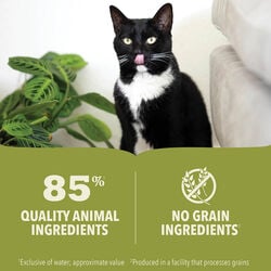 Acana Cat Beef, Chicken & Tuna in bone broth 3oz